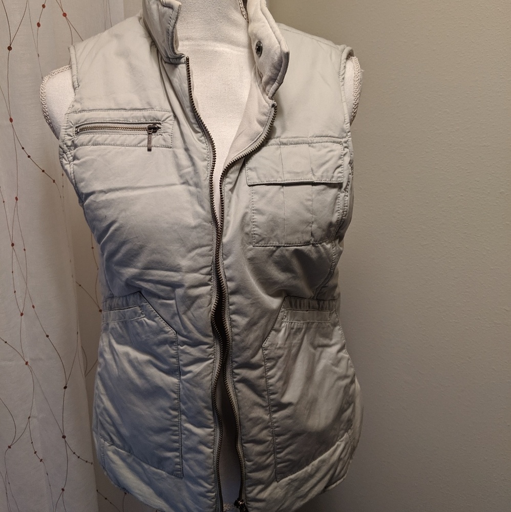 CAbi vest